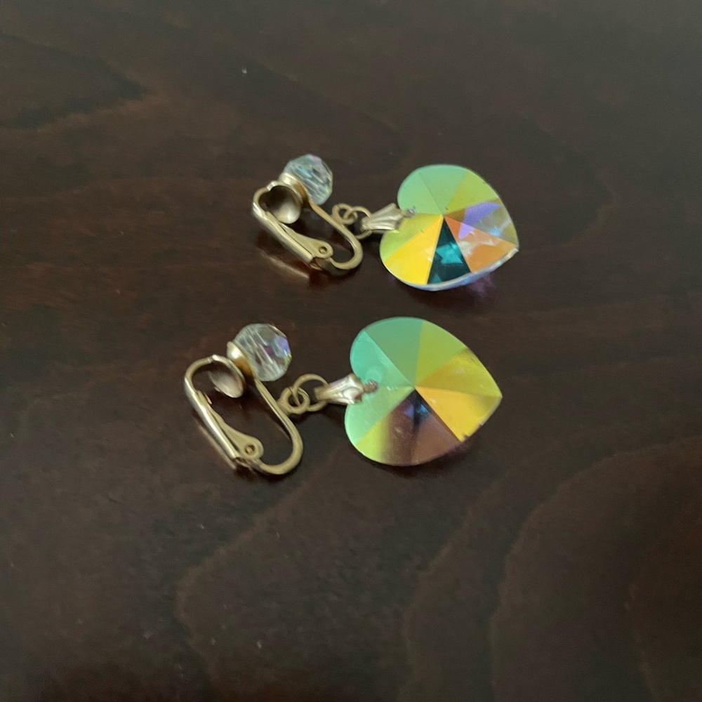 Swarovski crystal hearts with AB coating - Picture 4 of 7